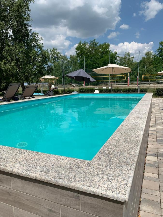Mohacsi Wellness Vendeghaz Es Lovasklub Hotel Exterior photo
