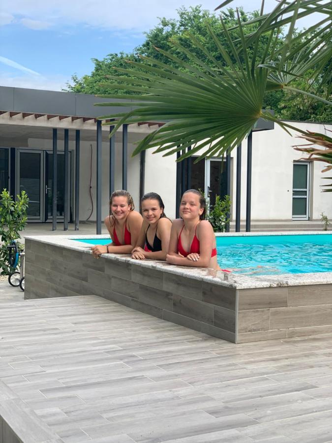 Mohacsi Wellness Vendeghaz Es Lovasklub Hotel Exterior photo